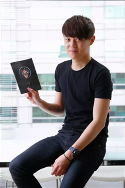 <社群達人-新「賺錢」世代>人氣插畫家H.H先生：臉書集氣　70萬粉絲「讚」出個人品牌