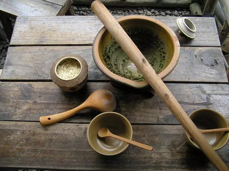 從地方文化著手，傳統商圈再升級－以北埔商圈為例