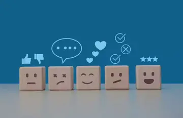 抓緊顧客痛點、提供服務賣點、優化商業模式