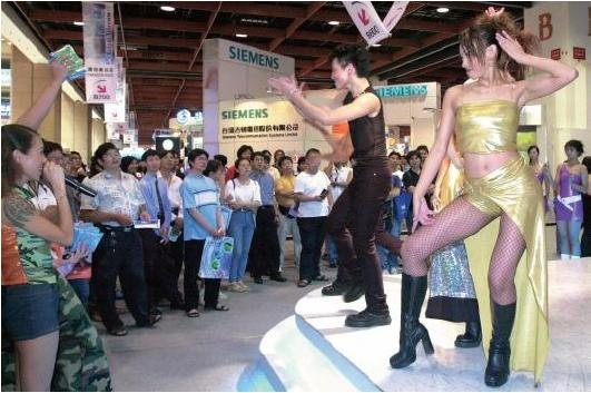 創造議題、造勢活動固然能打響品牌名聲，關鍵仍在於提升消費者的品牌滿意度。