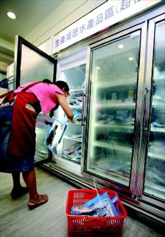 消費者意識逐漸高漲，許多業者以生產履歷、有機認證搶攻金字塔頂端客戶。