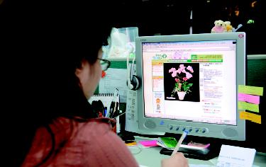網路是花卉外銷的新工具。