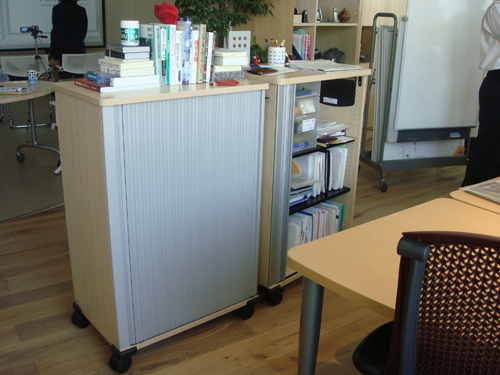 圖9 櫃子採活動式，跟著工作或人員走動