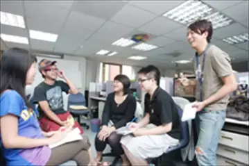 第一金人壽人力資源暨企業溝通處資深協理呂弘毅 嘗試意外人生 職涯旅程處處驚喜