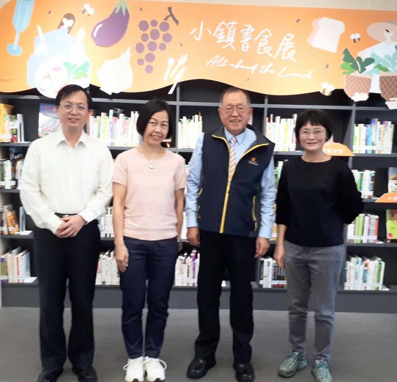 受臺中市立圖書館張曉玲館長之邀，以服務品質為主題進行演講