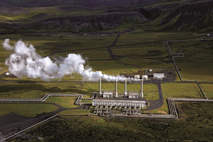 在全球追求淨零碳排的浪潮中，地熱能源正悄然崛起，有望成為穩定供電與低碳轉型的關鍵能源。