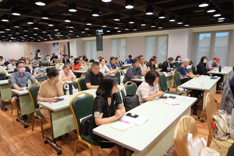 學習成長卓越經營服務團暨感恩有您閱讀趣系列活動(二)：雙軸轉型 人才賦能—領導風采∞人才致勝