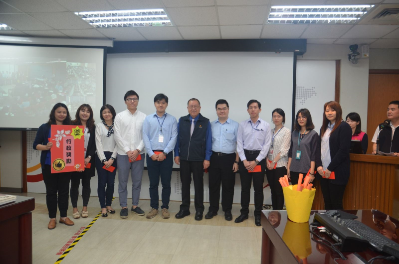 ［CPC剪影］工作表現優異夥伴們，由張寶誠總經理親自頒獎