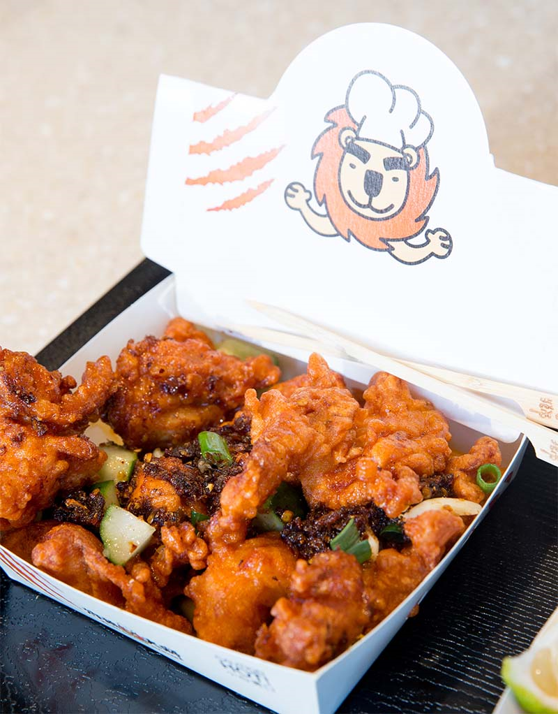 揚秦集團「炸鷄大獅」