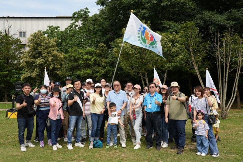 桃園八德埤塘自然生態公園辦理北區之112年度「拋開陰霾，擁抱光芒」 #母親節感恩戶外體驗學習活動