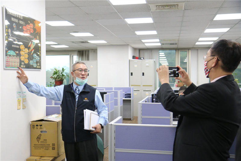 北美洲臺灣商會聯合總會吳怡明總會長來訪本中心，就北美僑臺商經管輔導合作等議題交換意見