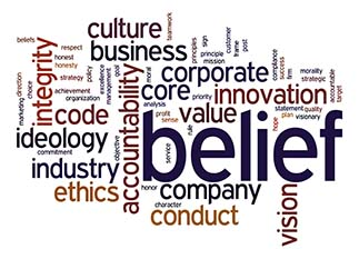 一旦確立了企業的核心價值觀，就會改變員工作為的意識形態，演變成信念，讓他們勇於許下承諾，落實赴願景使命